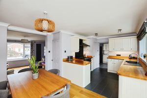 Photo 22- click for photo gallery